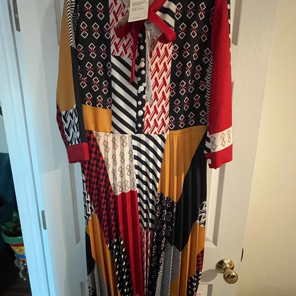 Colorful Geometric Patterned Dress - Picture 1 of 2